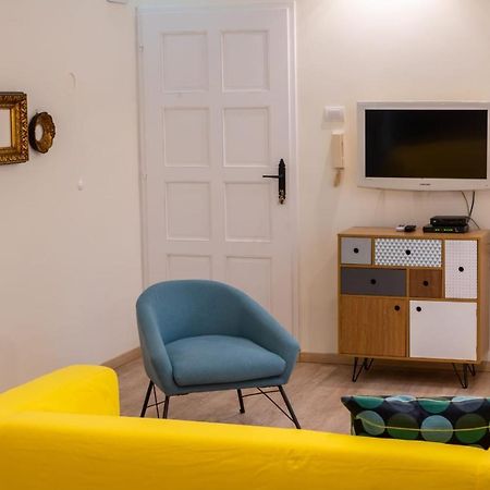 Happy House Appartement Belgrado Buitenkant foto
