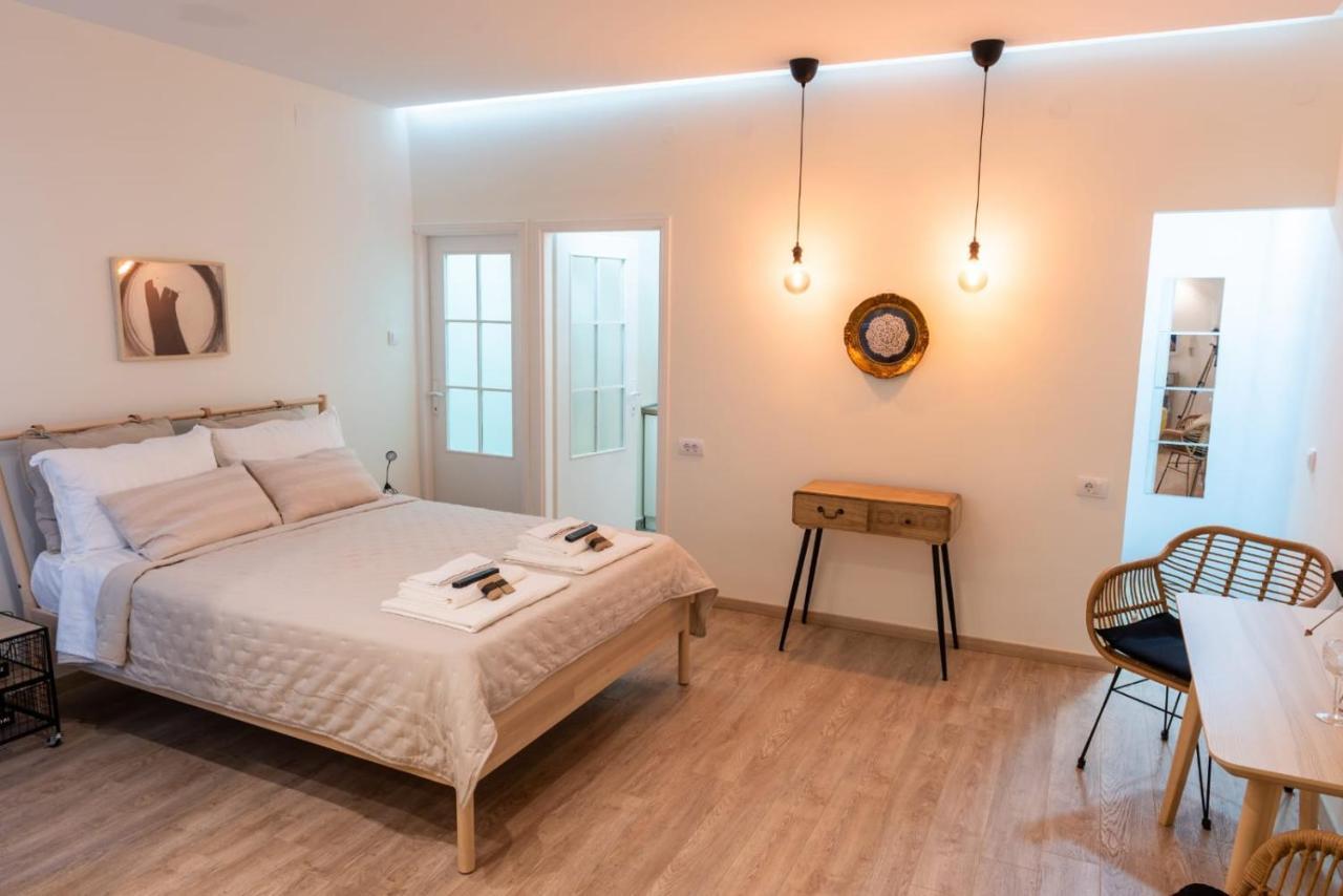 Happy House Appartement Belgrado Buitenkant foto